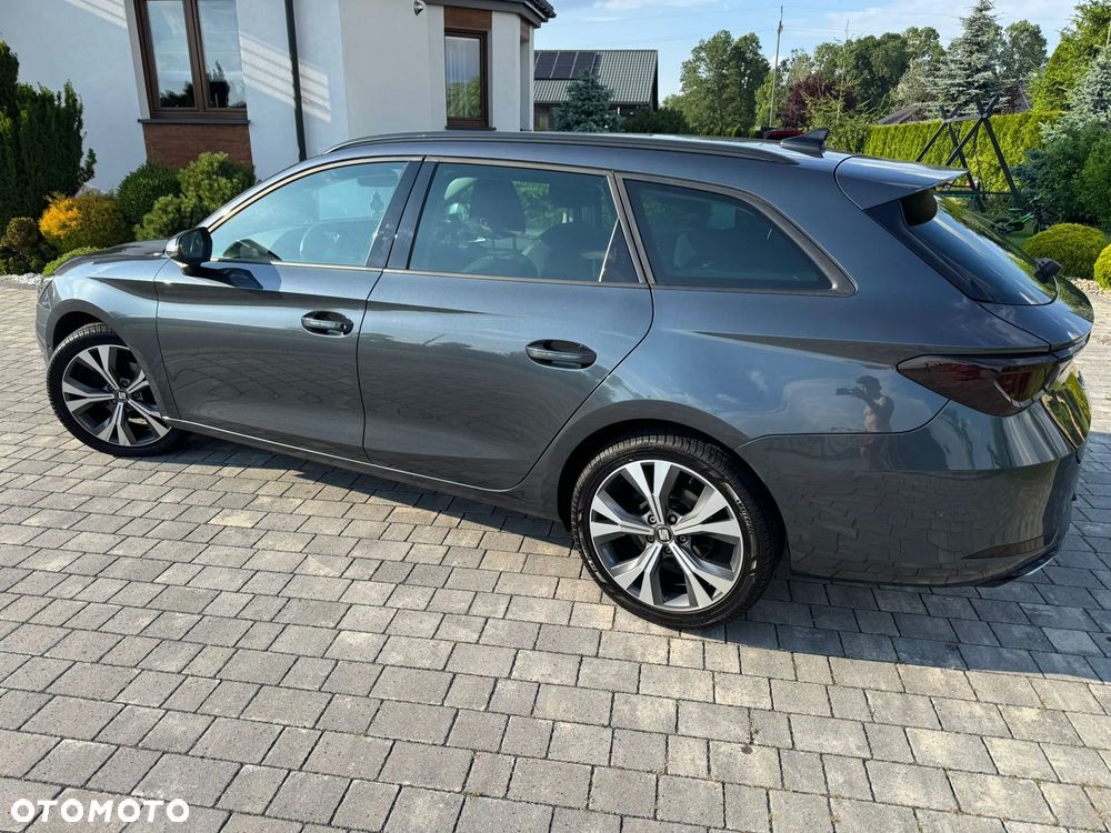 Seat Leon 1.5 TSI OPF FR Black Matt Edition - 4