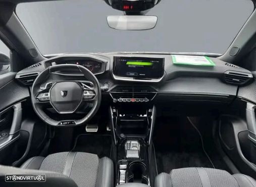 Peugeot 2008 PureTech 130 EAT8 GT - 7