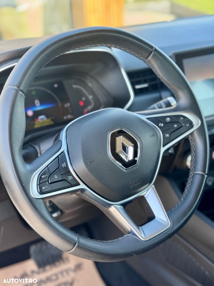 Renault Clio E-TECH Hybrid 140 BUSINESS EDITION - 8