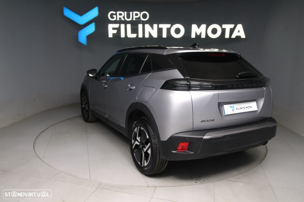 Peugeot 2008 1.2 PureTech Allure - 4