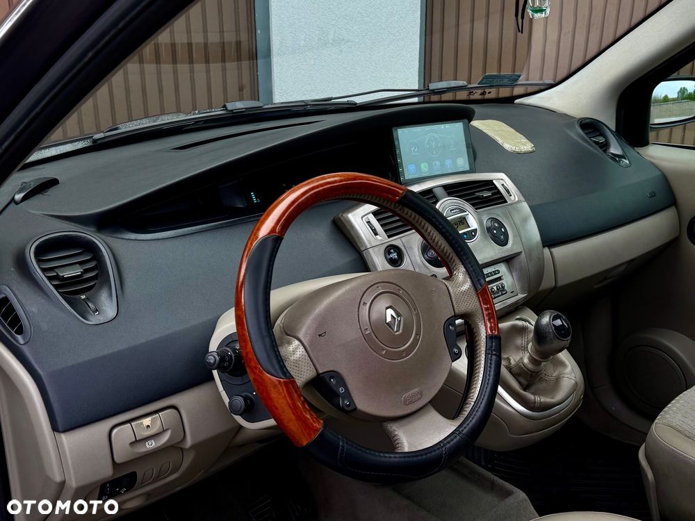 Renault Scenic - 4