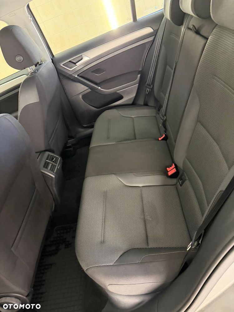 Volkswagen Golf 1.4 TSI BMT Highline - 9