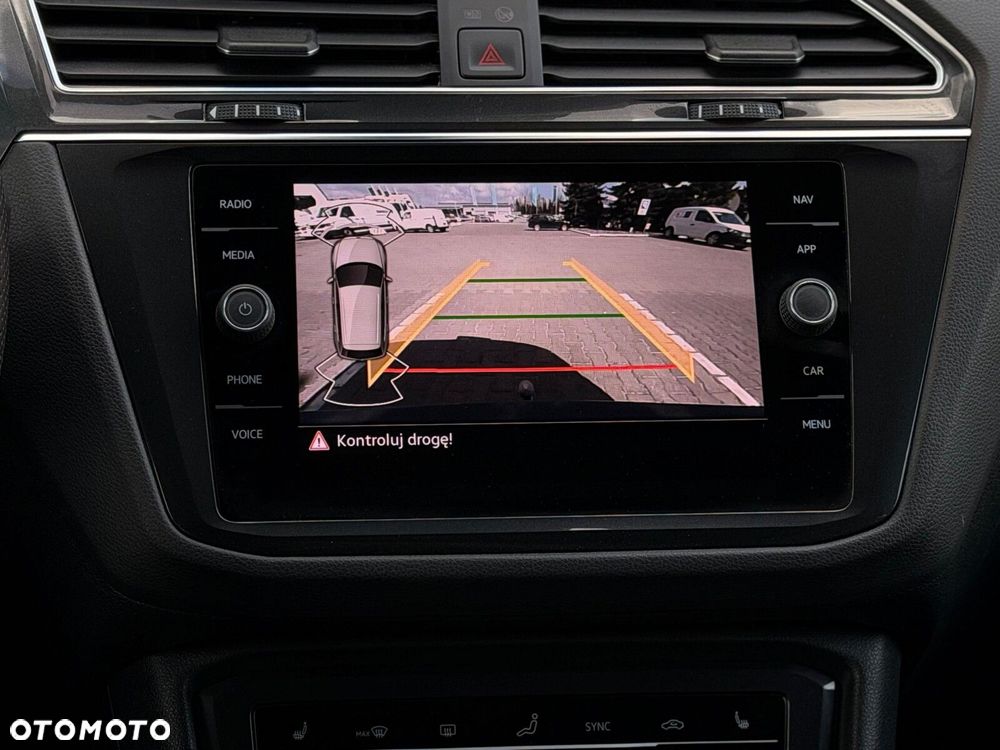 Volkswagen Tiguan 2.0 TSI 4Mot R-Line DSG - 34