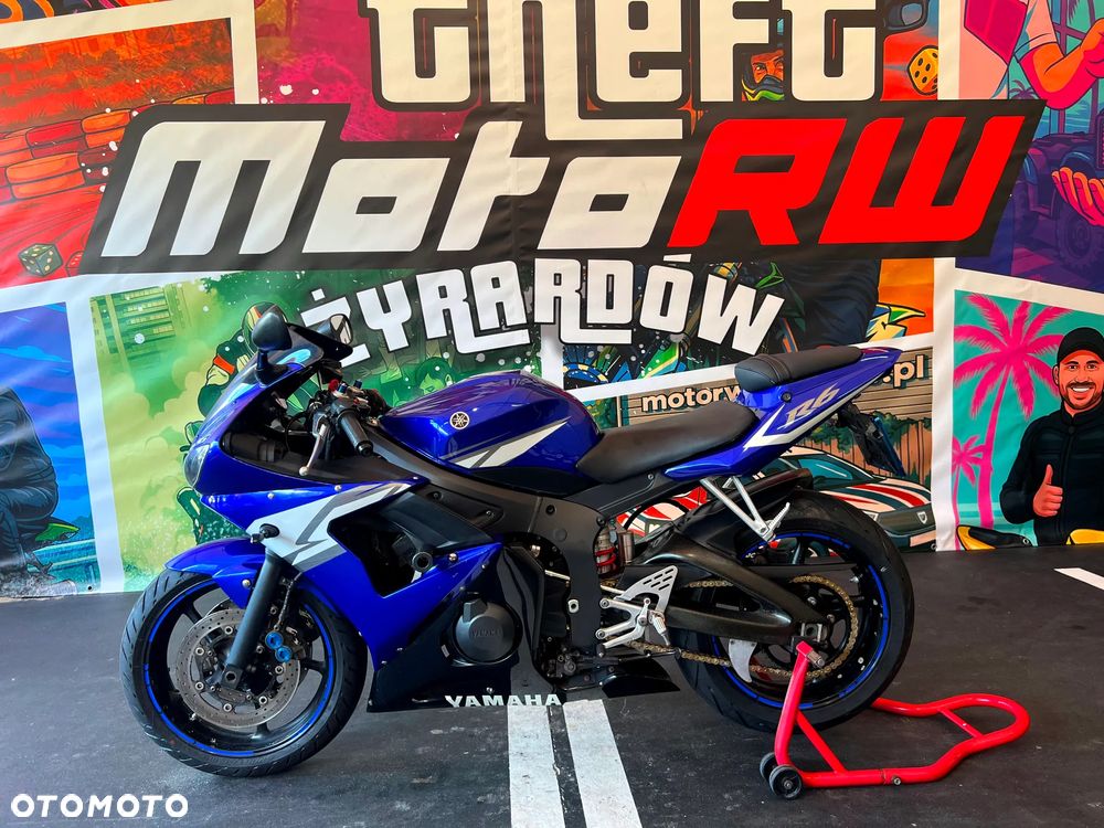 Yamaha R6 - 3