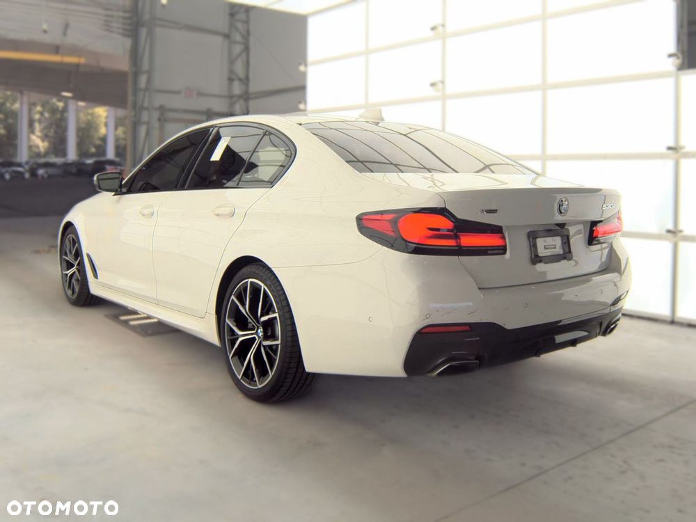 BMW Seria 5 530i xDrive mHEV M Sport sport - 6