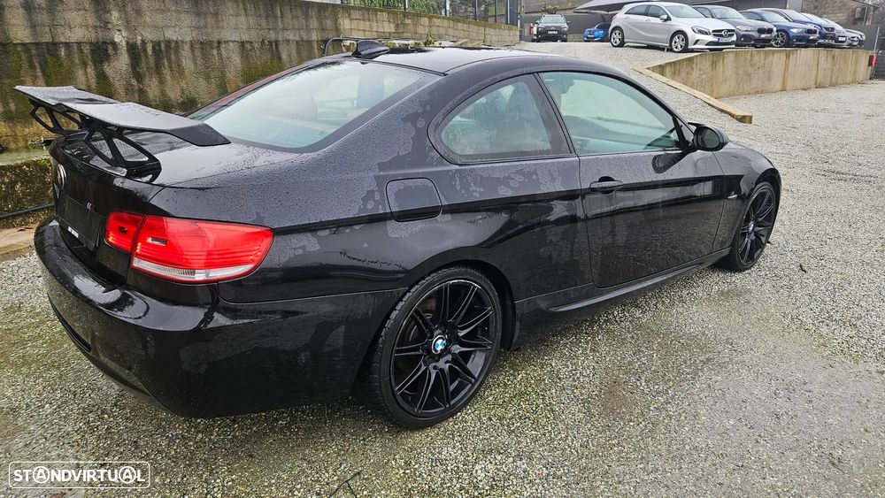 BMW 320 d Coupe - 14