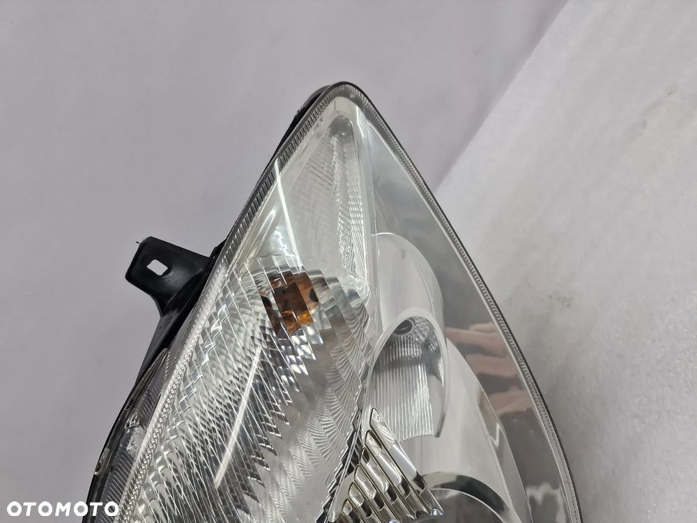 MERCEDES SPRINTER W906 06-13 LEWA LAMPA PRZEDNIA PRZÓD , NR AUKCJI LA316 - 6