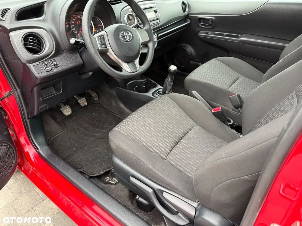Toyota Yaris 1.0 VVT-i - 7