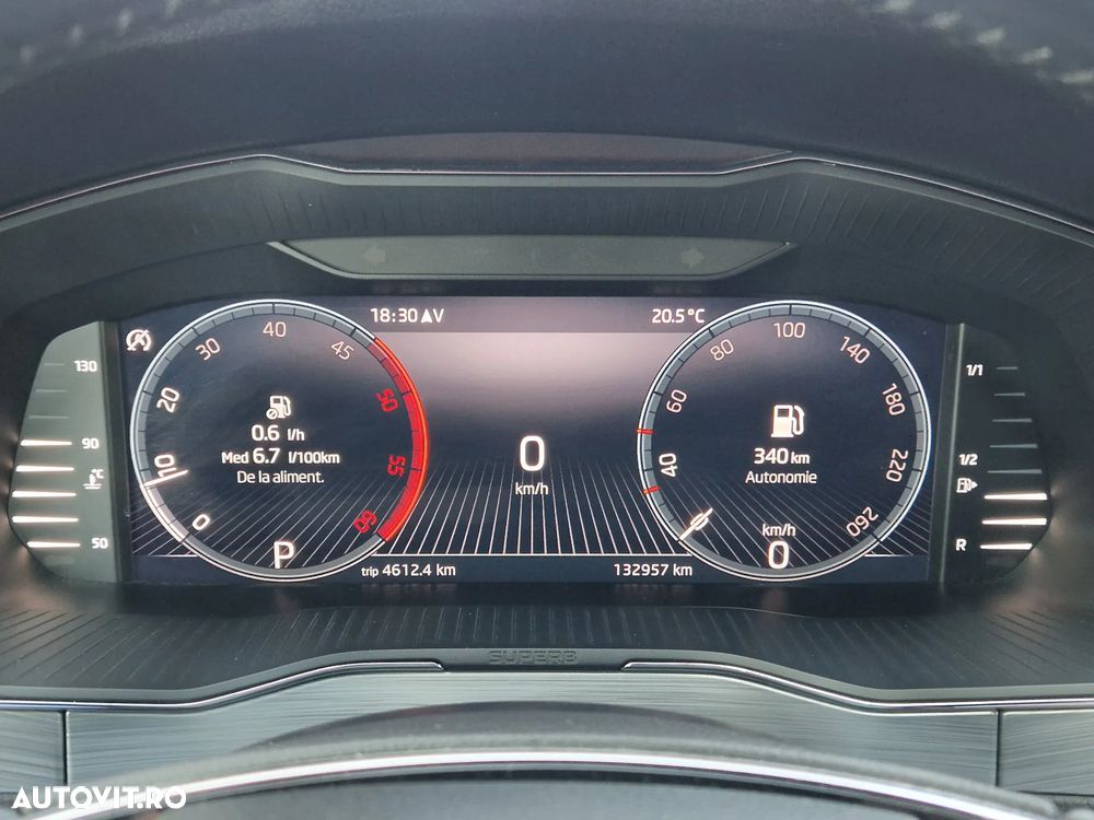 Skoda Superb 2.0 TDI DSG Ambition - 6