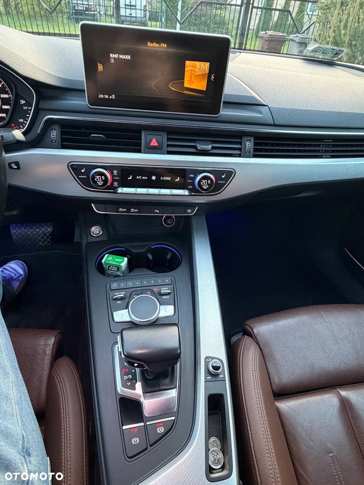 Audi A4 Limousine 2.0 TDI S tronic - 9