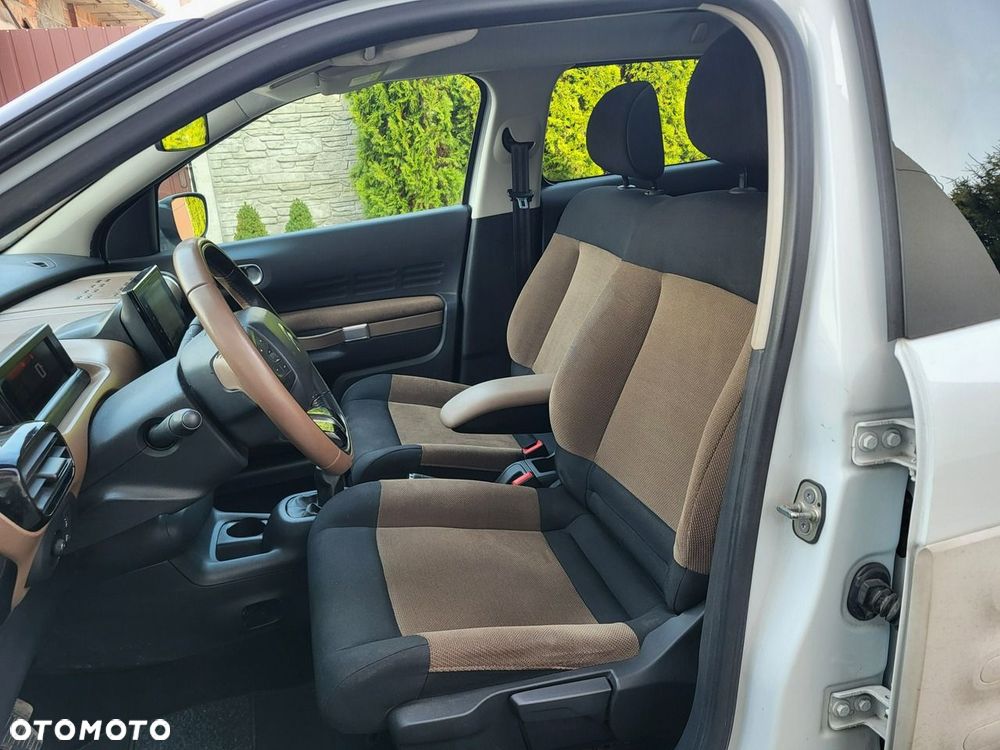 Citroën C4 Cactus - 11