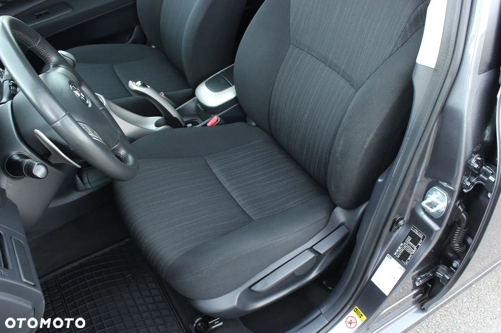 Toyota Auris 1.6 MultiMode Executive - 27