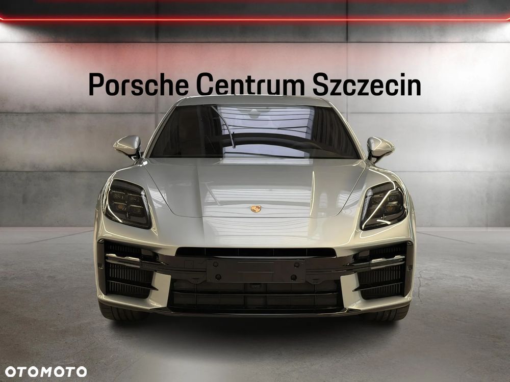 Porsche Panamera - 8