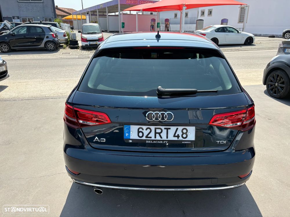 Audi A3 Sportback 1.6 TDI B.Line Attraction - 5