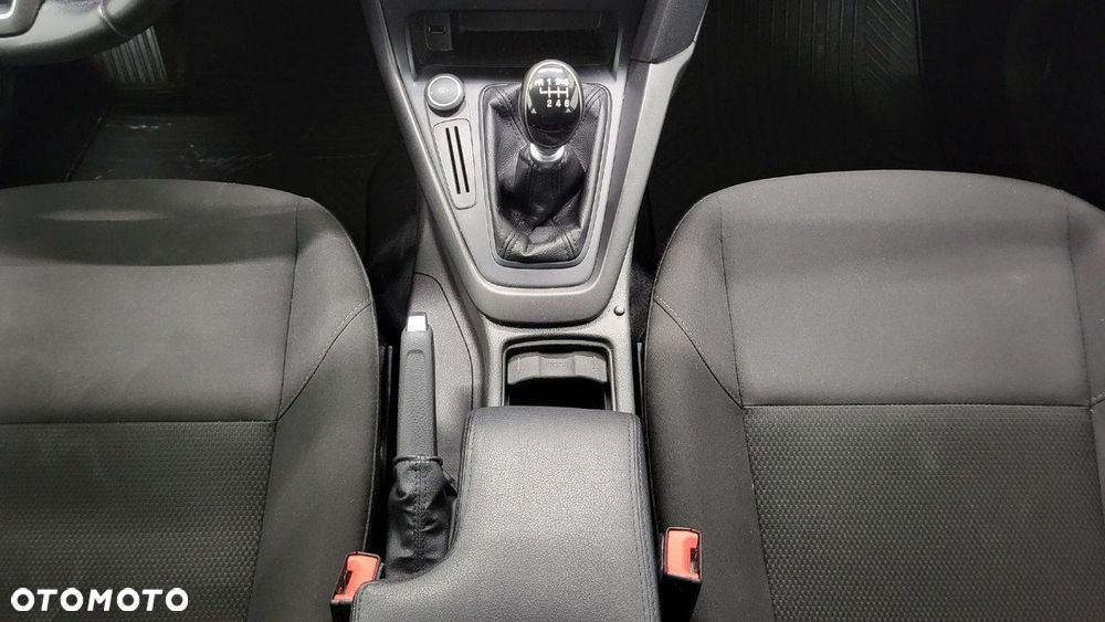 Ford Focus - 20