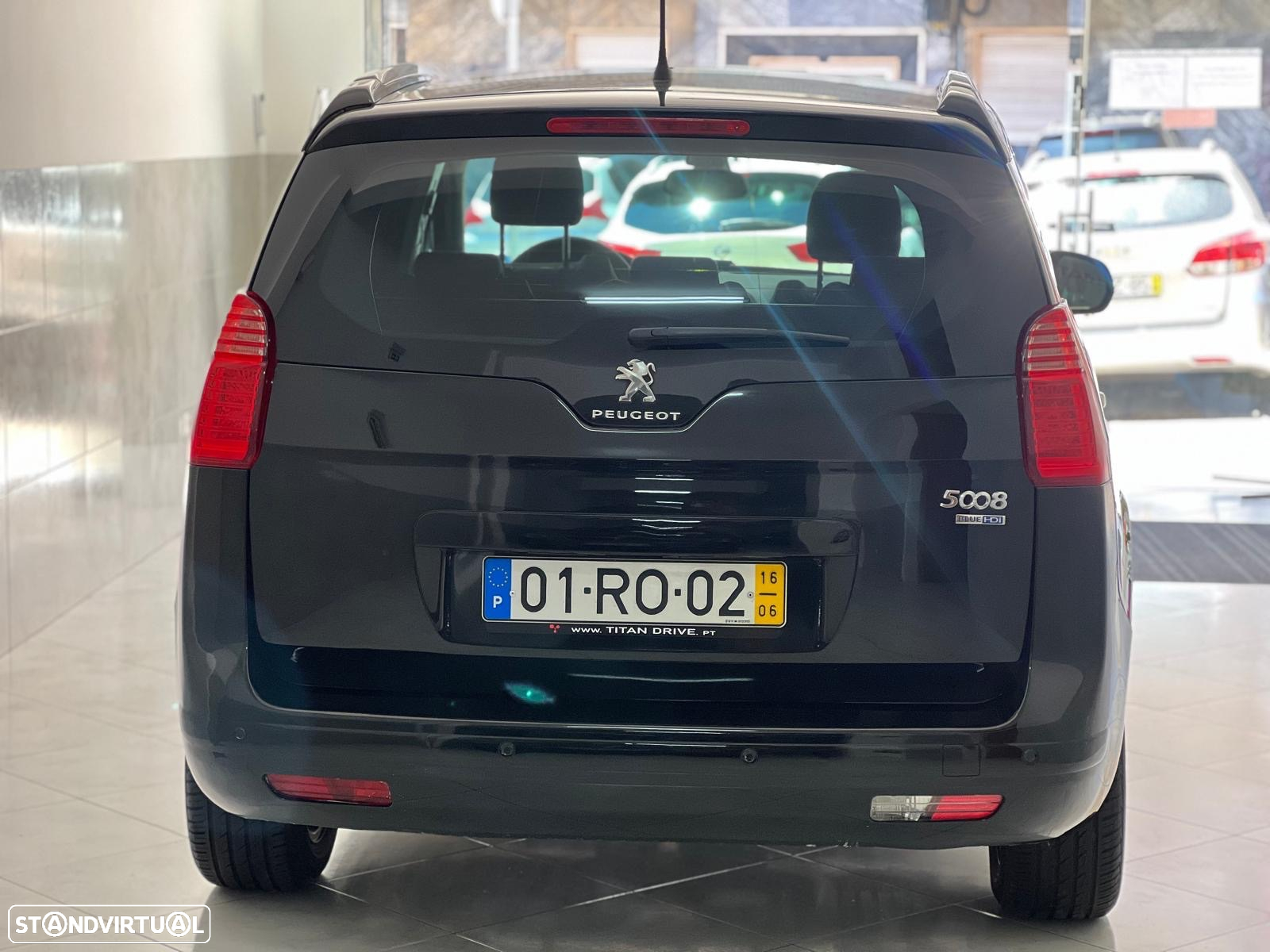Peugeot 5008 1.6 BlueHDi Style - 3