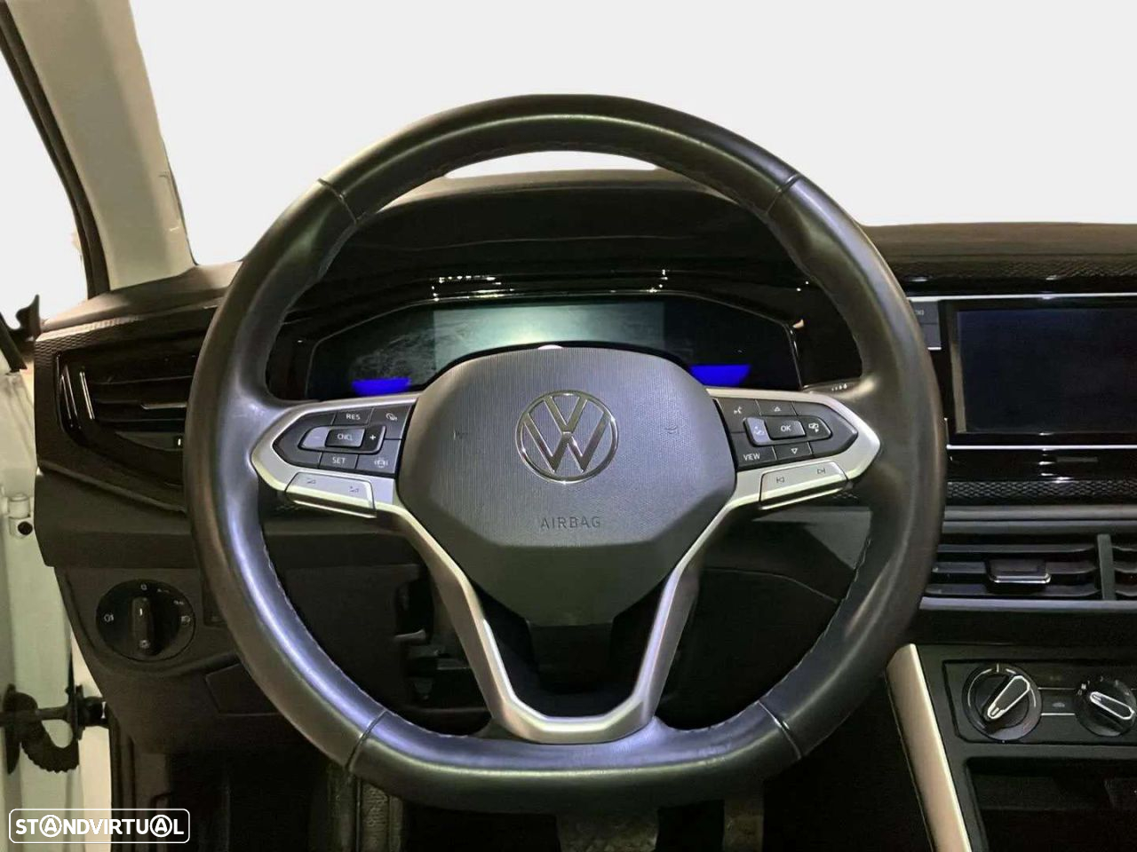 VW Taigo 1.0 TSI Life DSG - 15