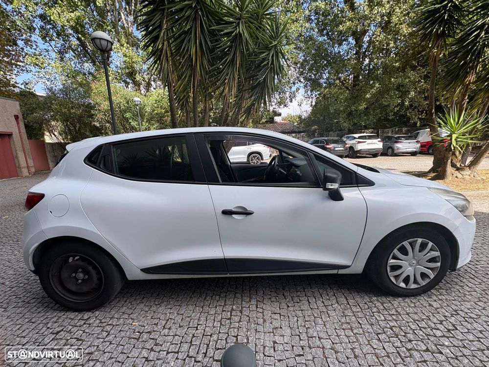 Renault Clio 1.5 dCi Zen - 4