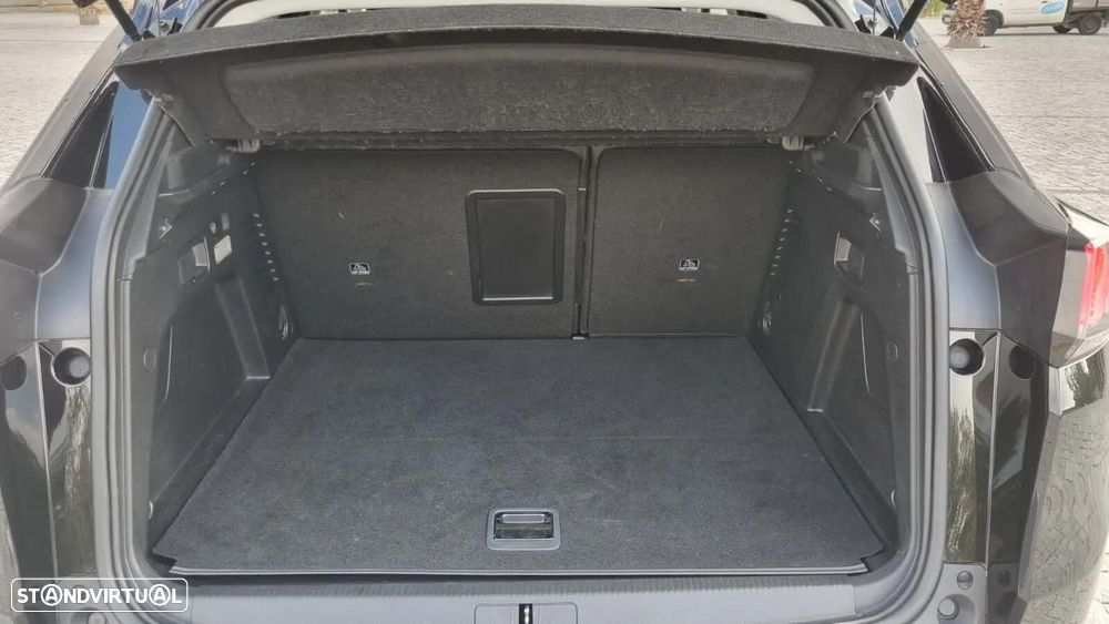 Peugeot 3008 1.6 Hybrid Allure e-EAT8 - 24