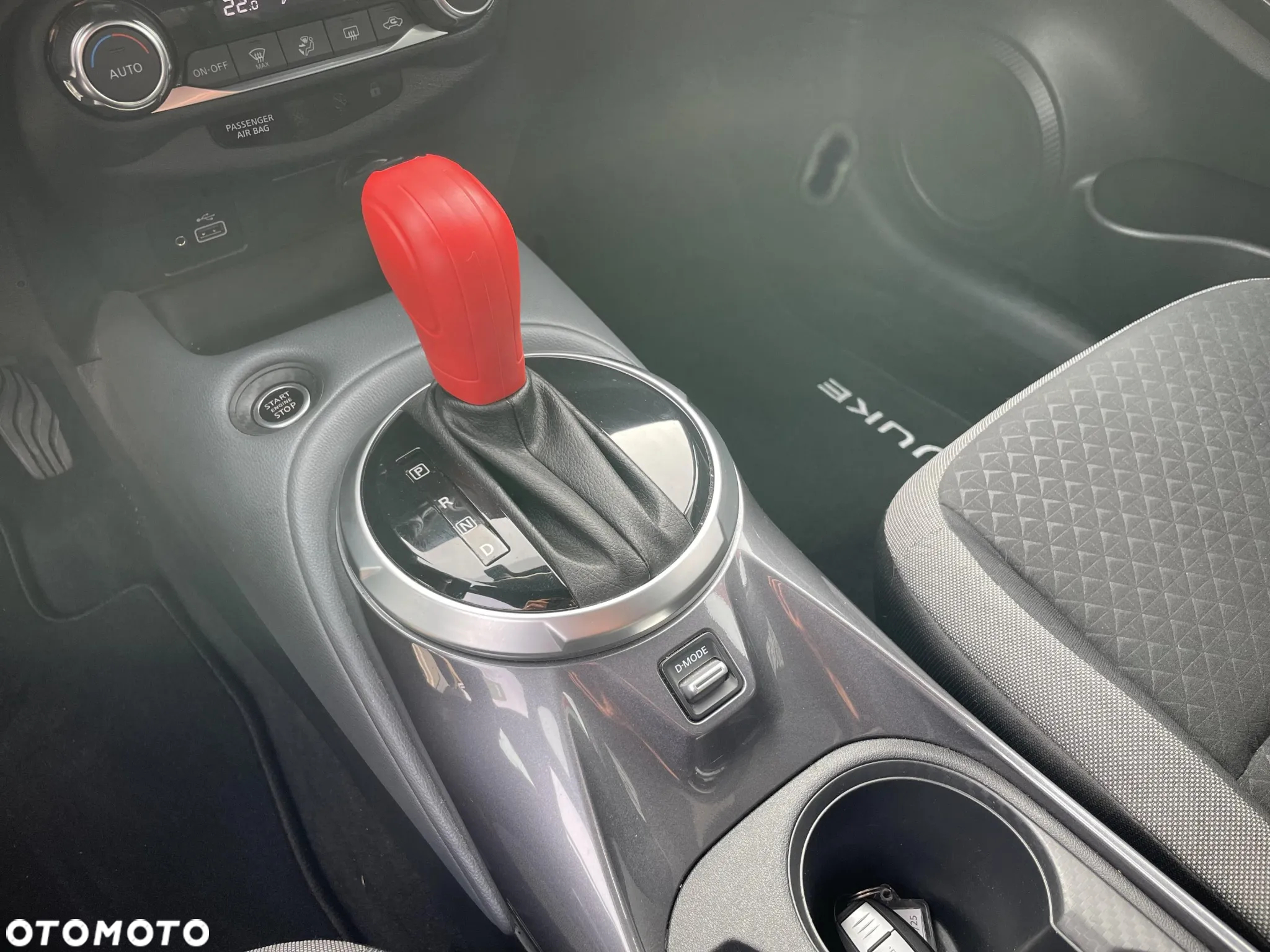 Nissan Juke 1.0 DIG-T N-Connecta DCT - 15