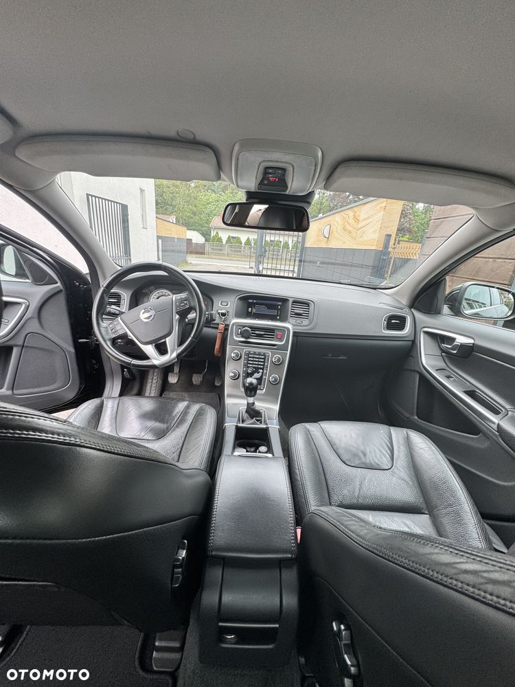Volvo S60 D3 Momentum - 10