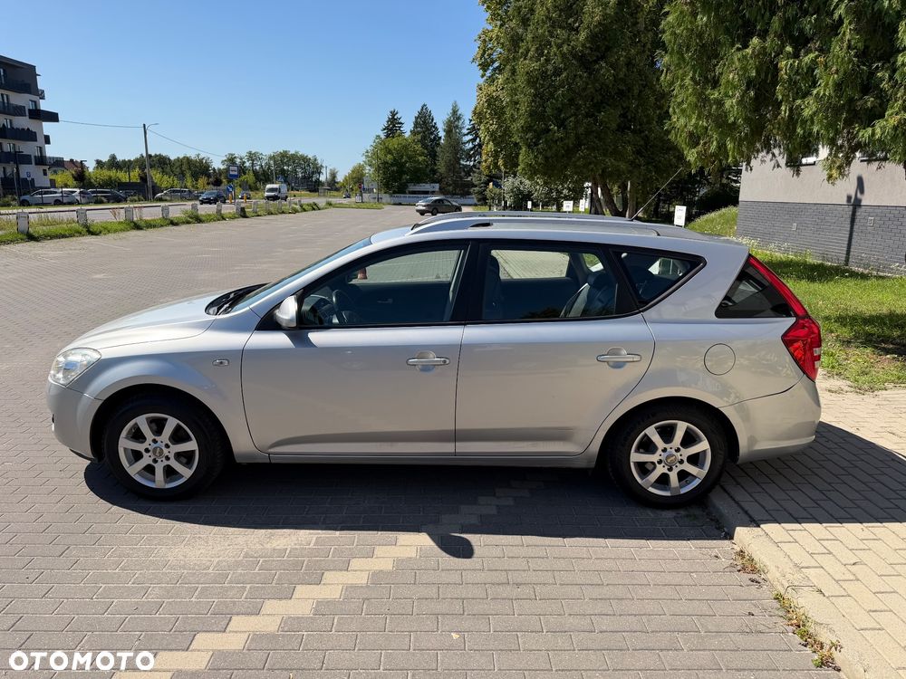 Kia Ceed 1.6 XL - 4