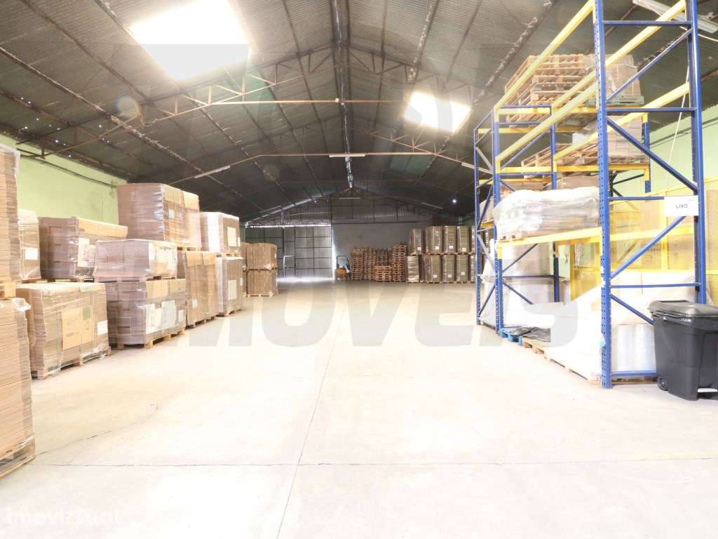 Armazém para Venda - Salvaterra de Magos - 1216,58m2 - 300.000€ - Grande imagem: 2/2