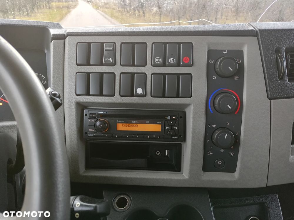 Volvo FL - 14