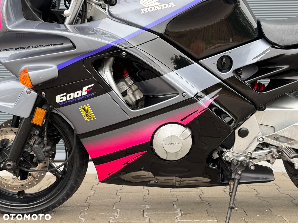 Honda CBR - 14