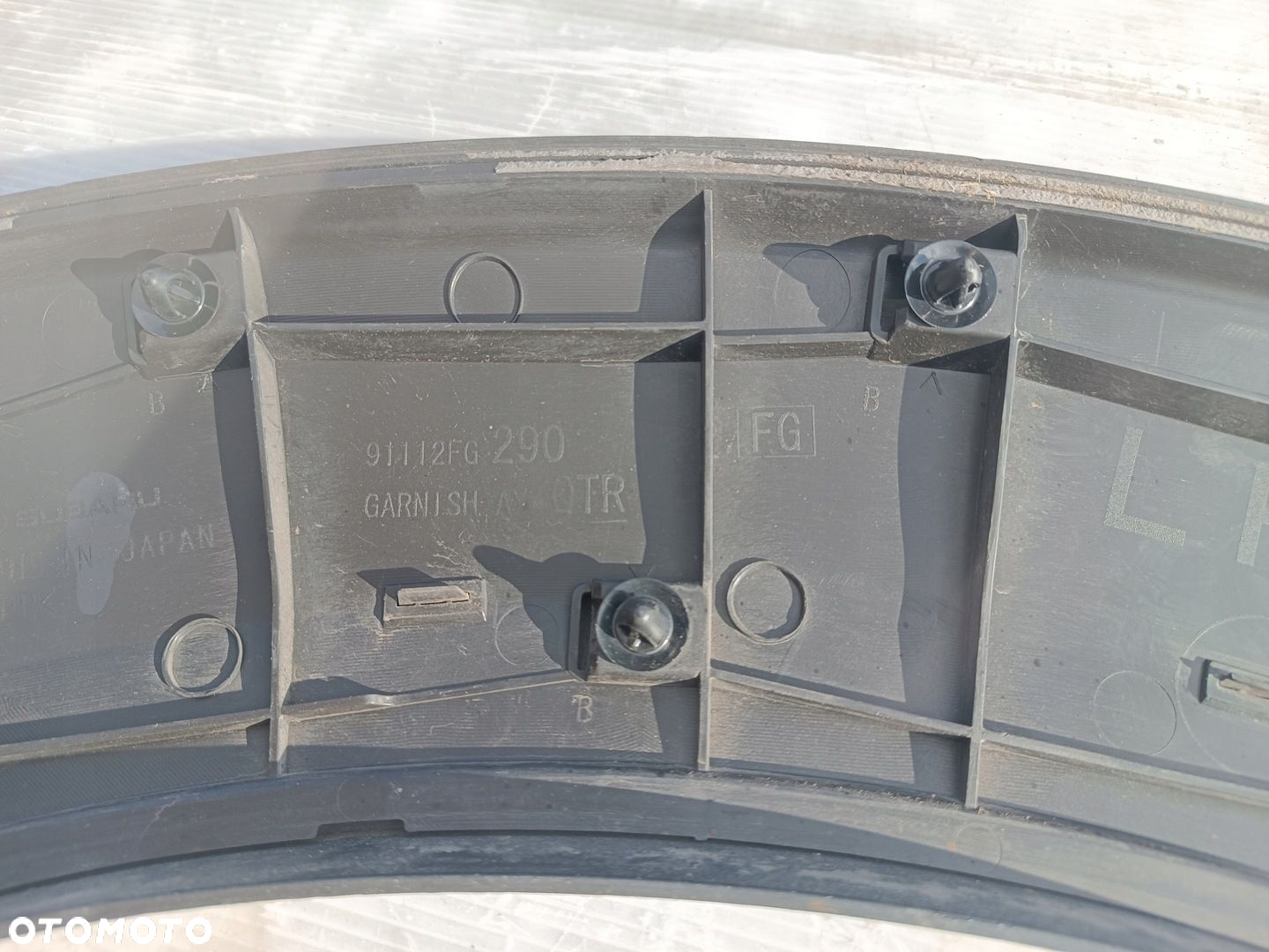 SUBARU IMPREZA III GH 08-11R LISTWA BŁOTNIK TYŁ XV LEWA - 3
