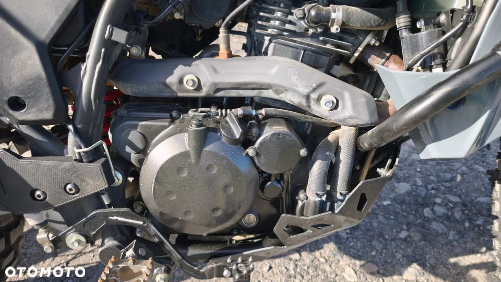 Kawasaki KLR - 26