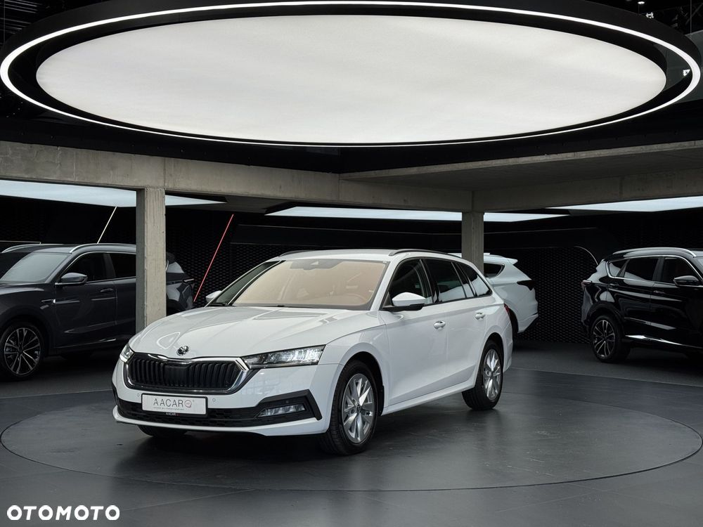 Skoda Octavia 2.0 TDI Ambition DSG - 2