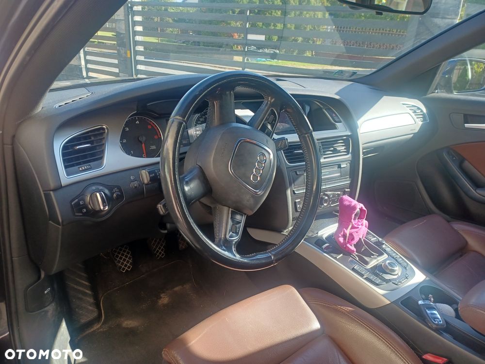 Audi A4 Avant 2.0 TDI DPF Ambition - 4