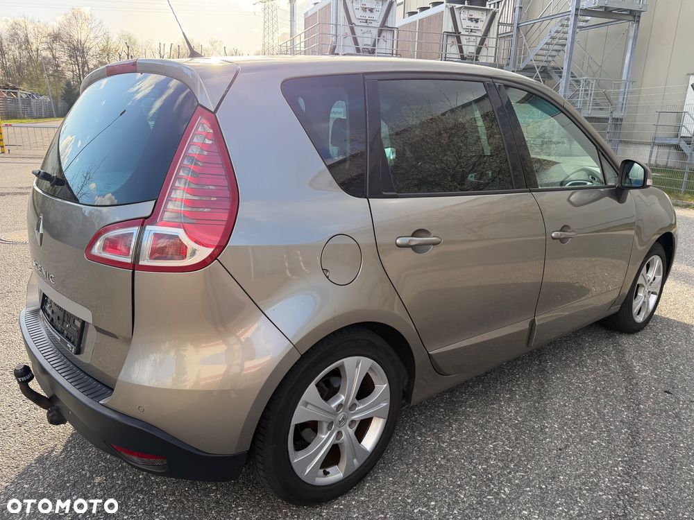 Renault Scenic 1.6 16V Authentique - 5