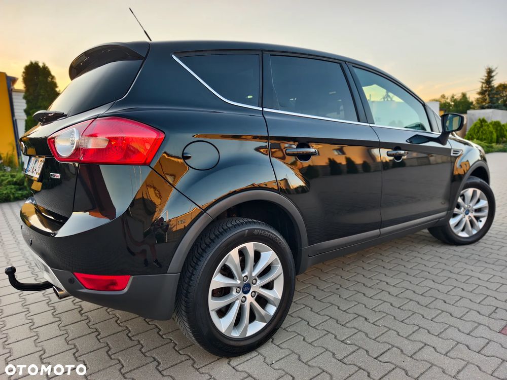 Ford Kuga 2.0 TDCi 4x4 Titanium - 37