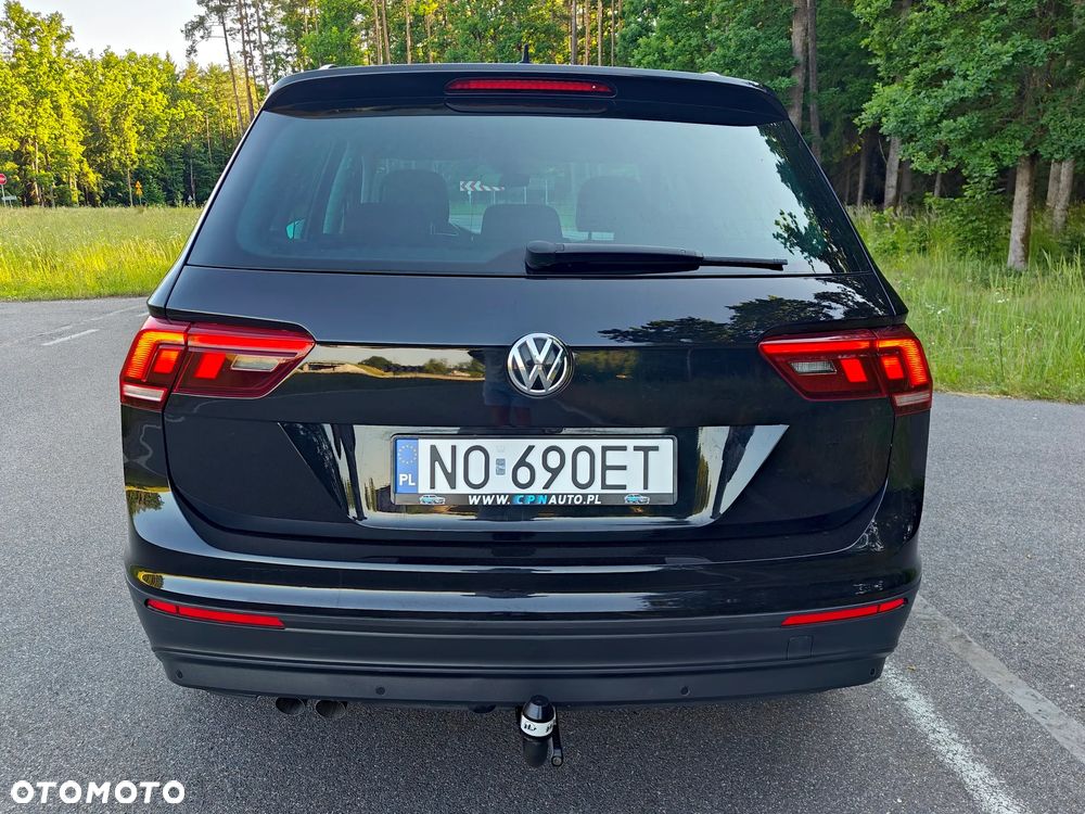 Volkswagen Tiguan - 9