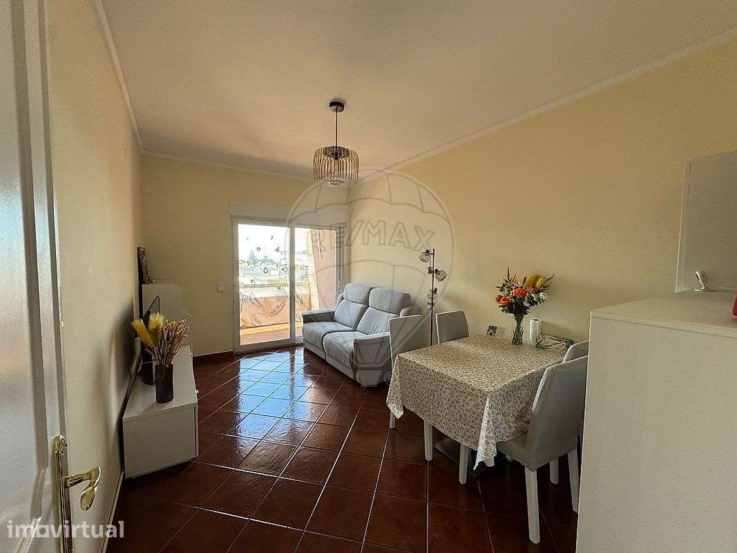 Apartamento T2 para arrendamento - Grande imagem: 4/14