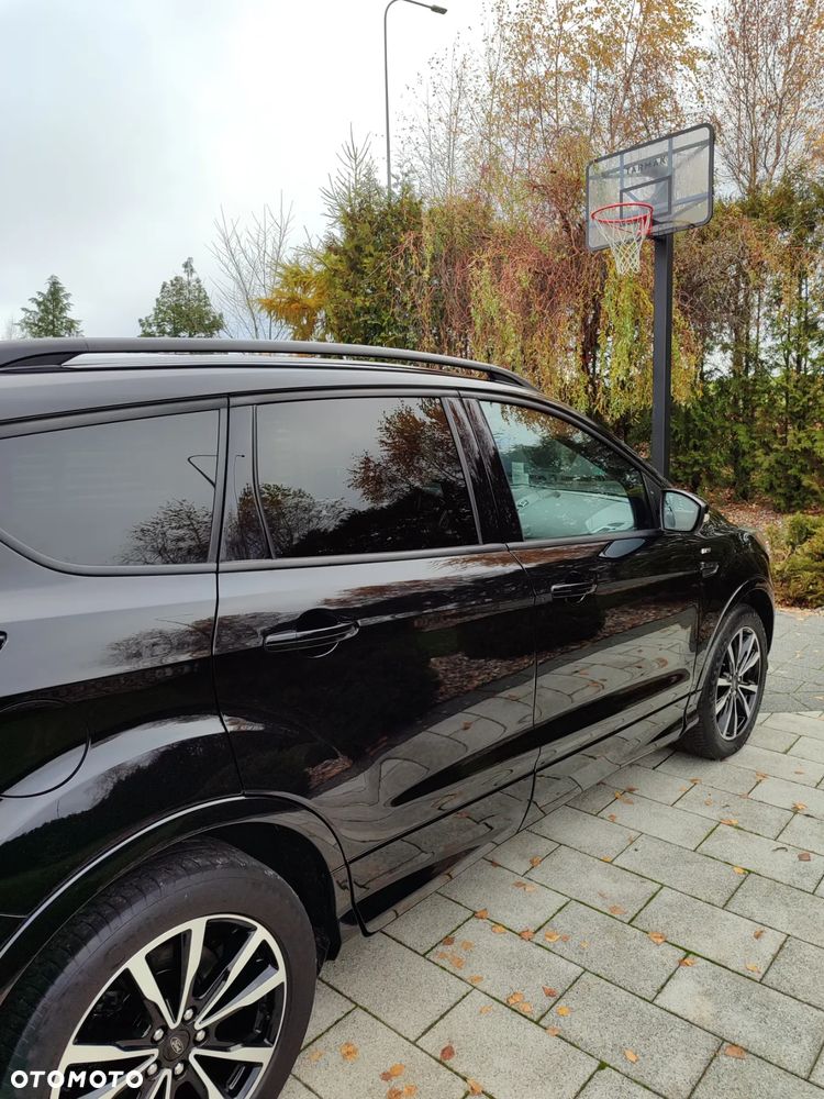 Ford Kuga 1.5 EcoBoost 2x4 ST-Line - 7