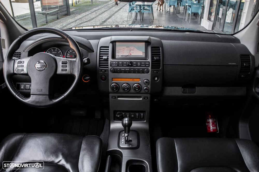 Nissan Pathfinder 2.5 dCi Aut. SE - 33