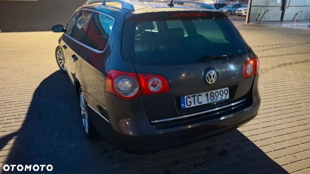 Volkswagen Passat 2.0 TDI DPF DSG Highline - 4