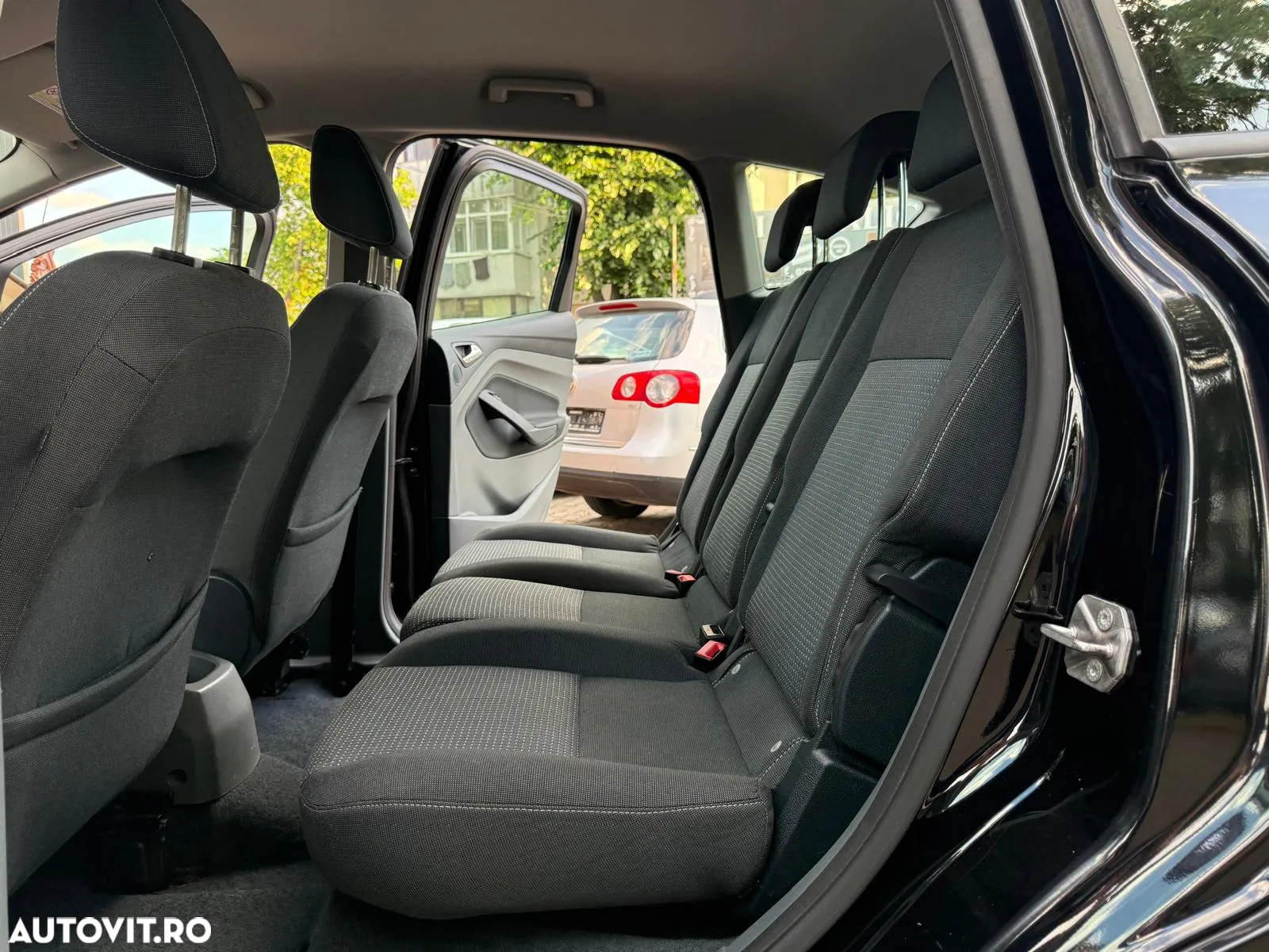 Ford C-Max - 7