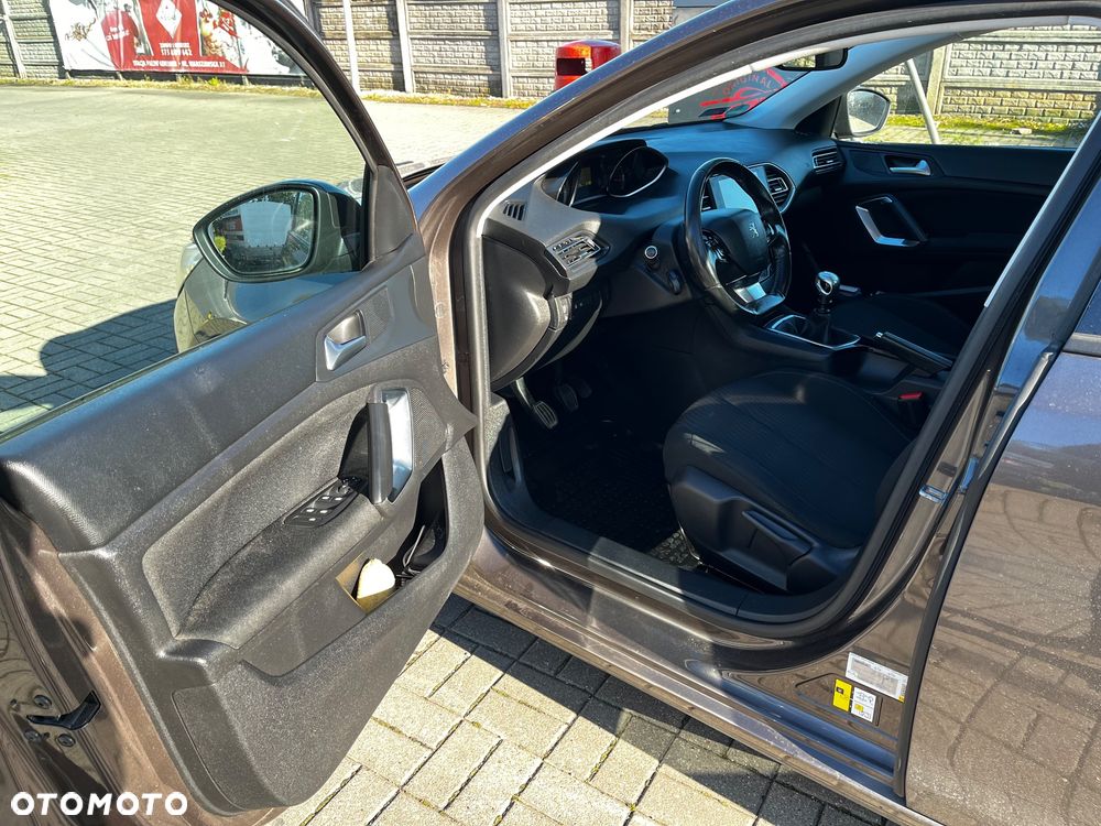 Peugeot 308 - 21