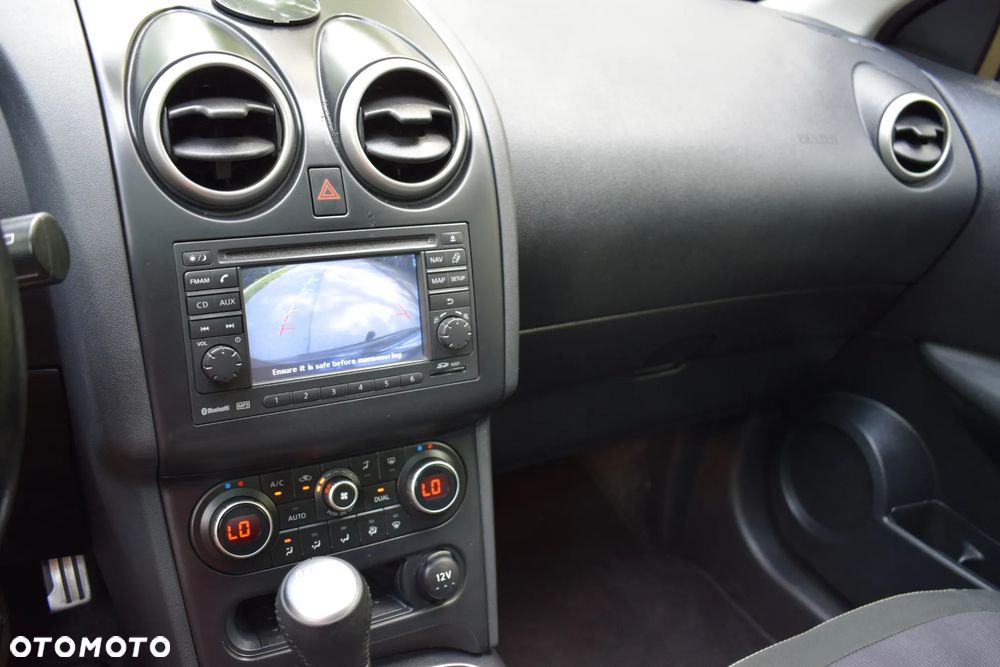 Nissan Qashqai+2 2.0 tekna - 26