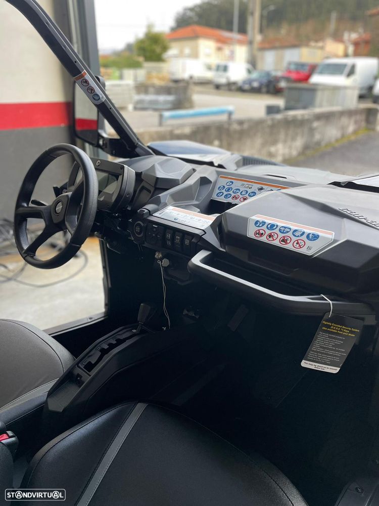 Can-Am Maverick Sport Max 1000R DPS (NOVO) - 24