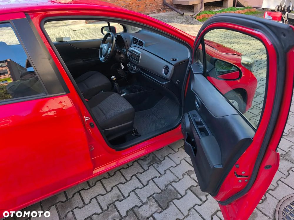 Toyota Yaris 1.33 Active - 5