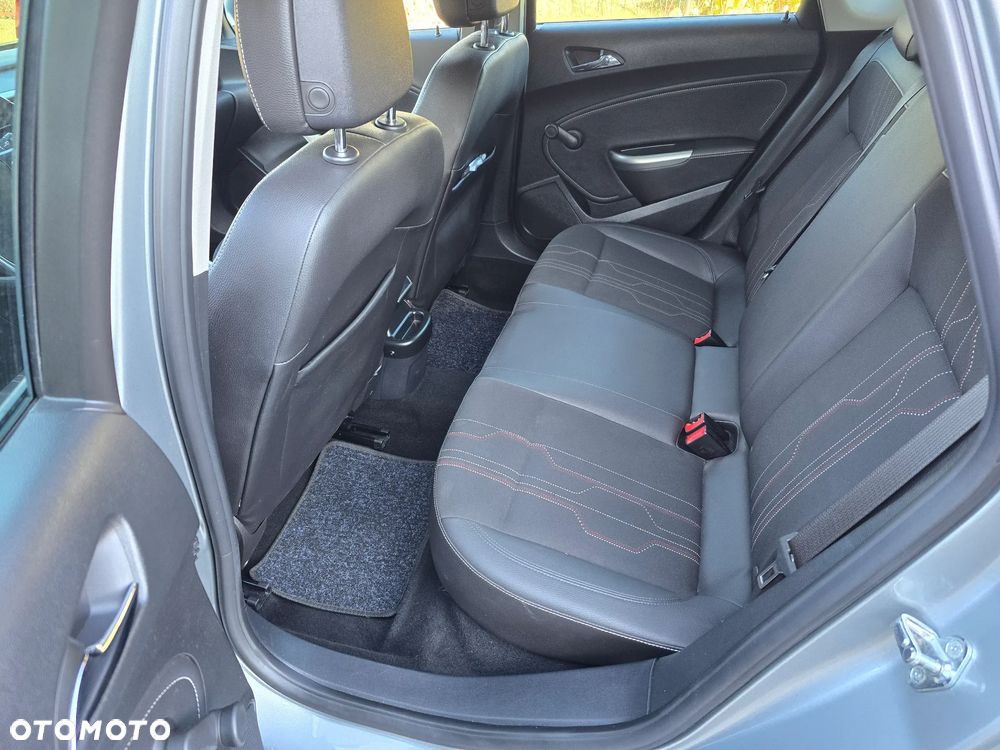 Opel Astra - 10