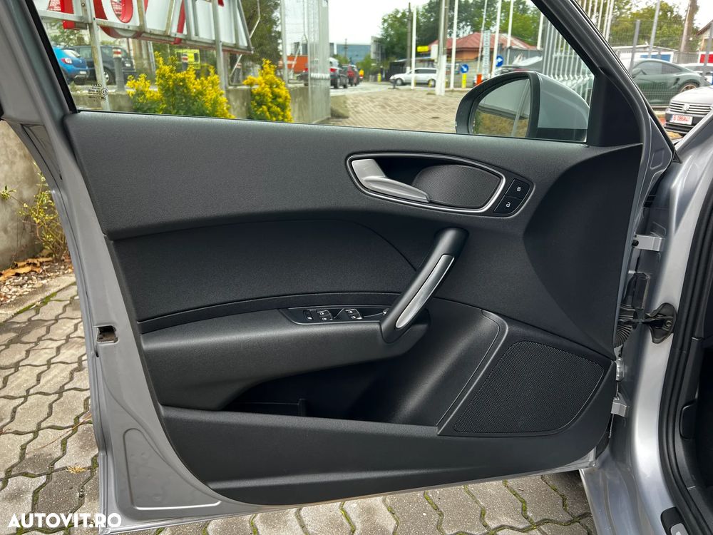 Audi A1 Sportback 1.4 TDI Design - 31