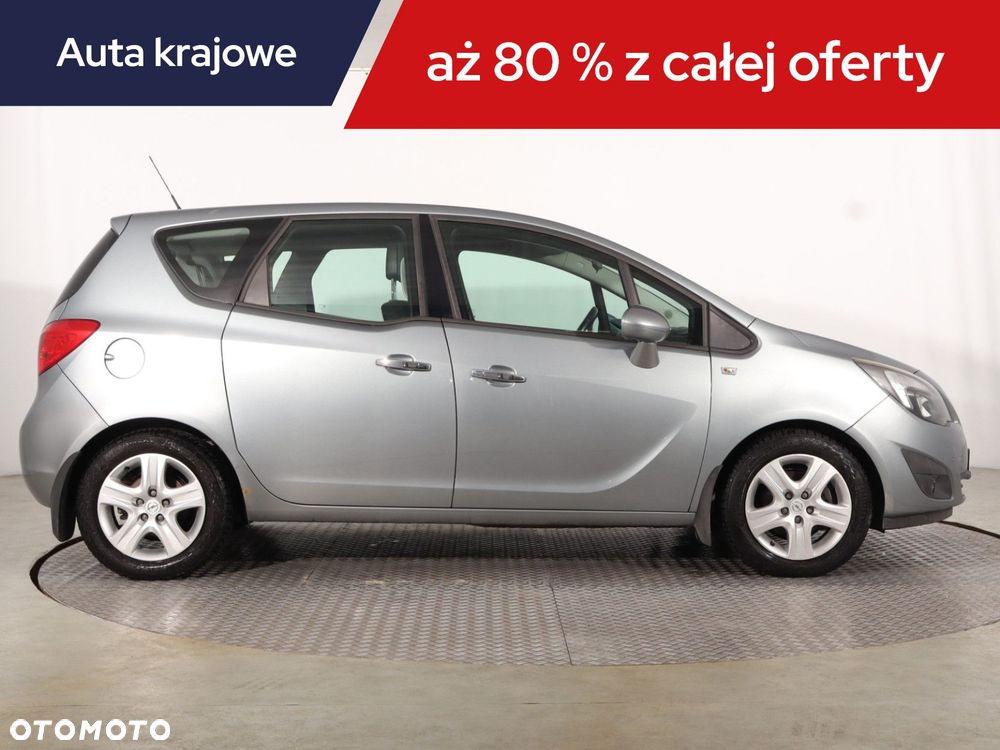 Opel Meriva - 8