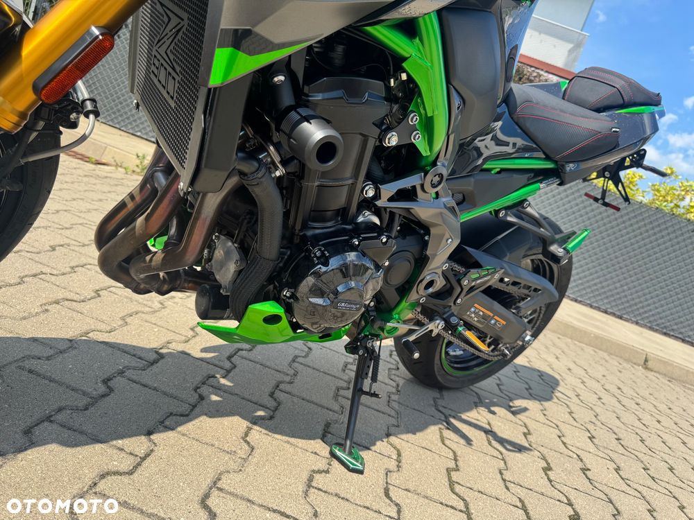 Kawasaki Z 900 - 16