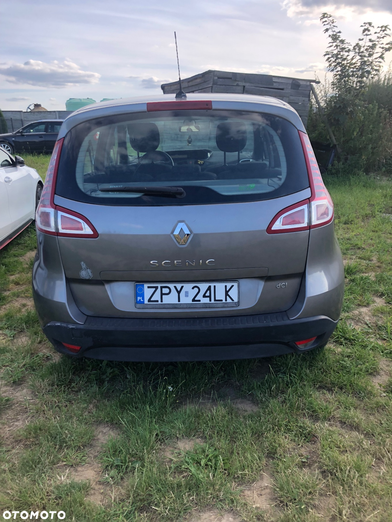 Renault Scenic 1.5 dCi Avantage - 4